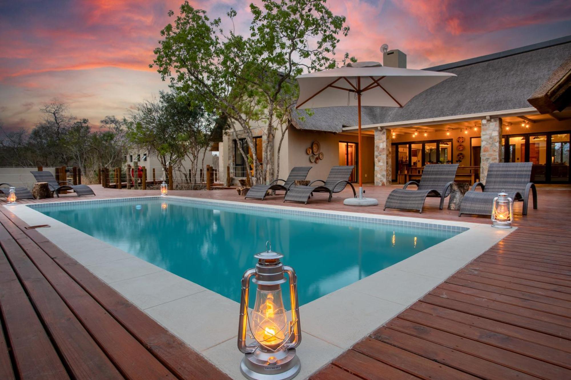 Vuyani Marula Lodge Hoedspruit Exterior foto